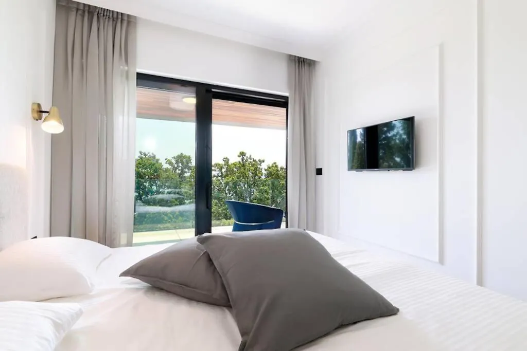 Marena - Trees To Seas Luxury Escape Apartment Opatija